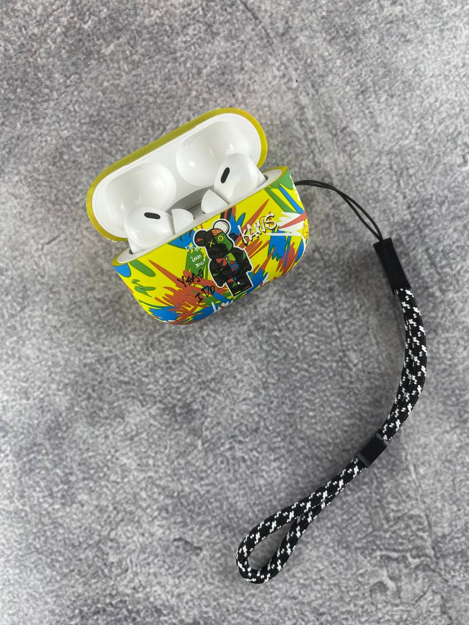 Чехол для AirPods Pro 2 Luxo A17 Вид спереди