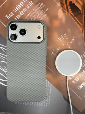 Защитная накладка для iPhone 17 Pro Max LUXO Magsafe LF110